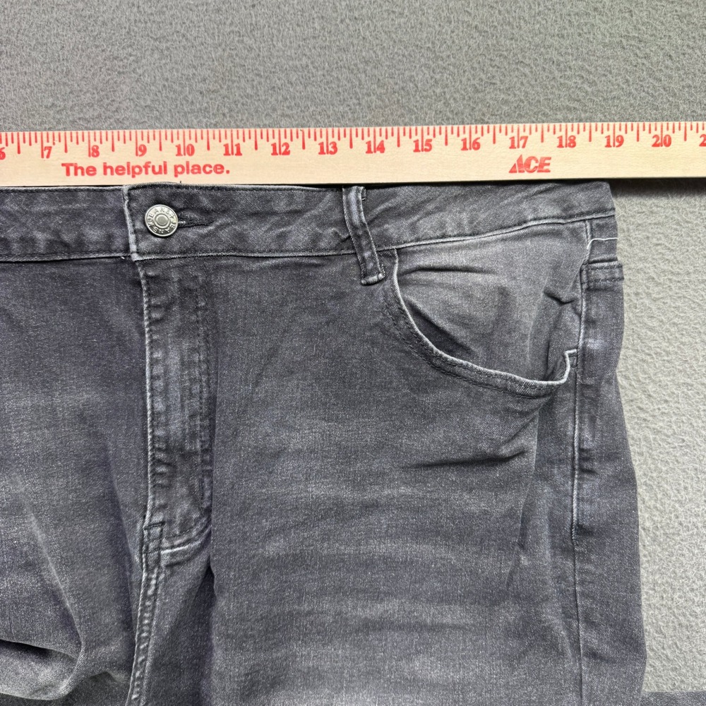 Romwe Jeans Women 2XL W39 Black Cross Embroidered Flare Plus Denim Gothic Y2K - Picture 4 of 11